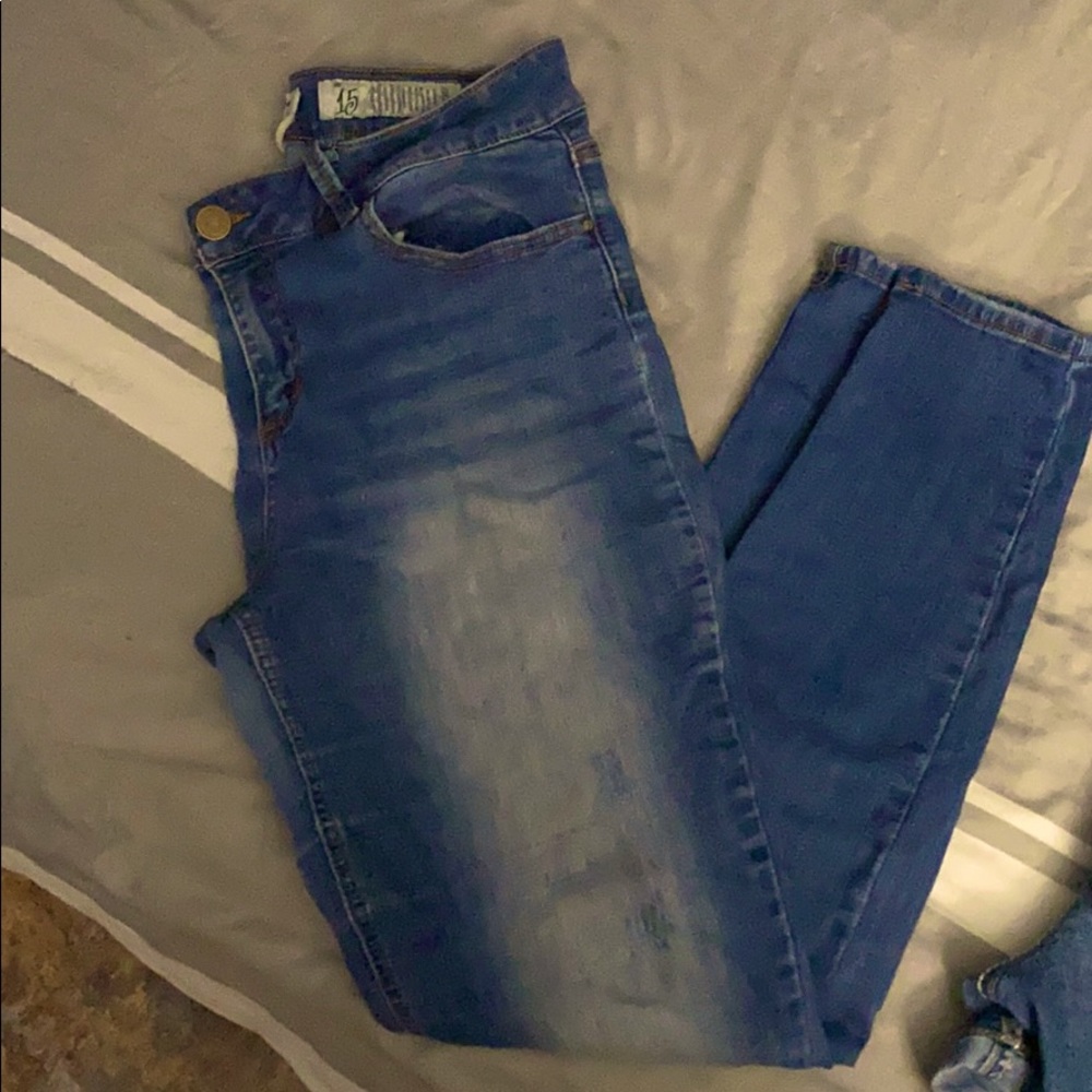 Jeans